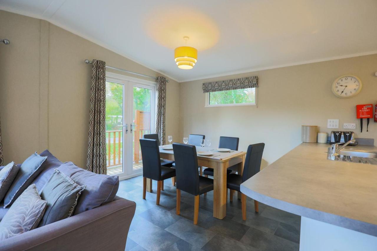 Charming Copse Corner Lodge - Spa Resort - Devon Chudleigh Eksteriør billede